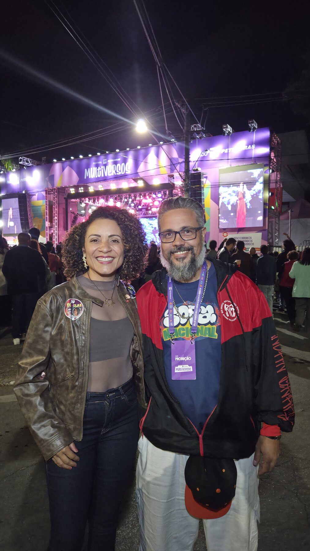 Imagem de abertura de O Estado que fomenta com uma mão e filtra com a outra